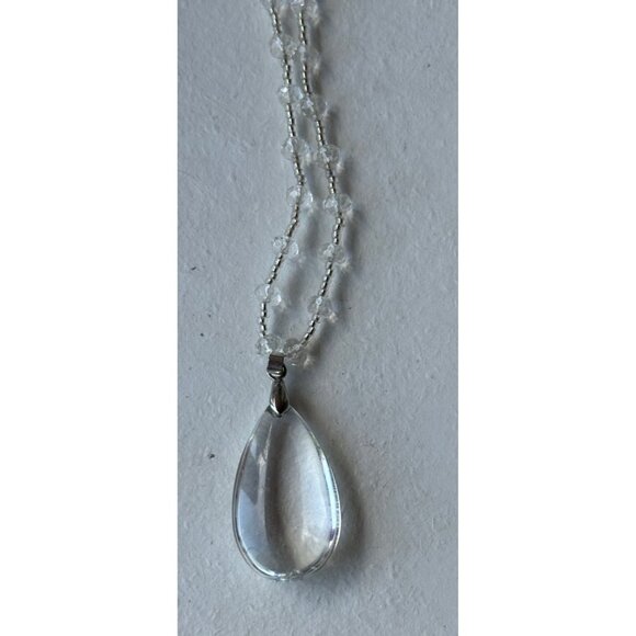 Unbranded Silver Fashion Necklace w/Clear Color Teardrop Shape Charm 14" Height - Picture 3 of 11